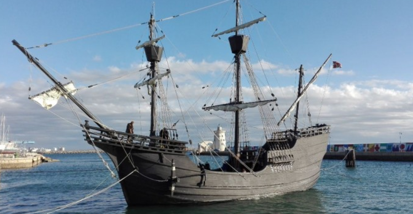 La Nao Victoria acoge en Puerto Sherry el rodaje de una serie sobre el descubrimiento