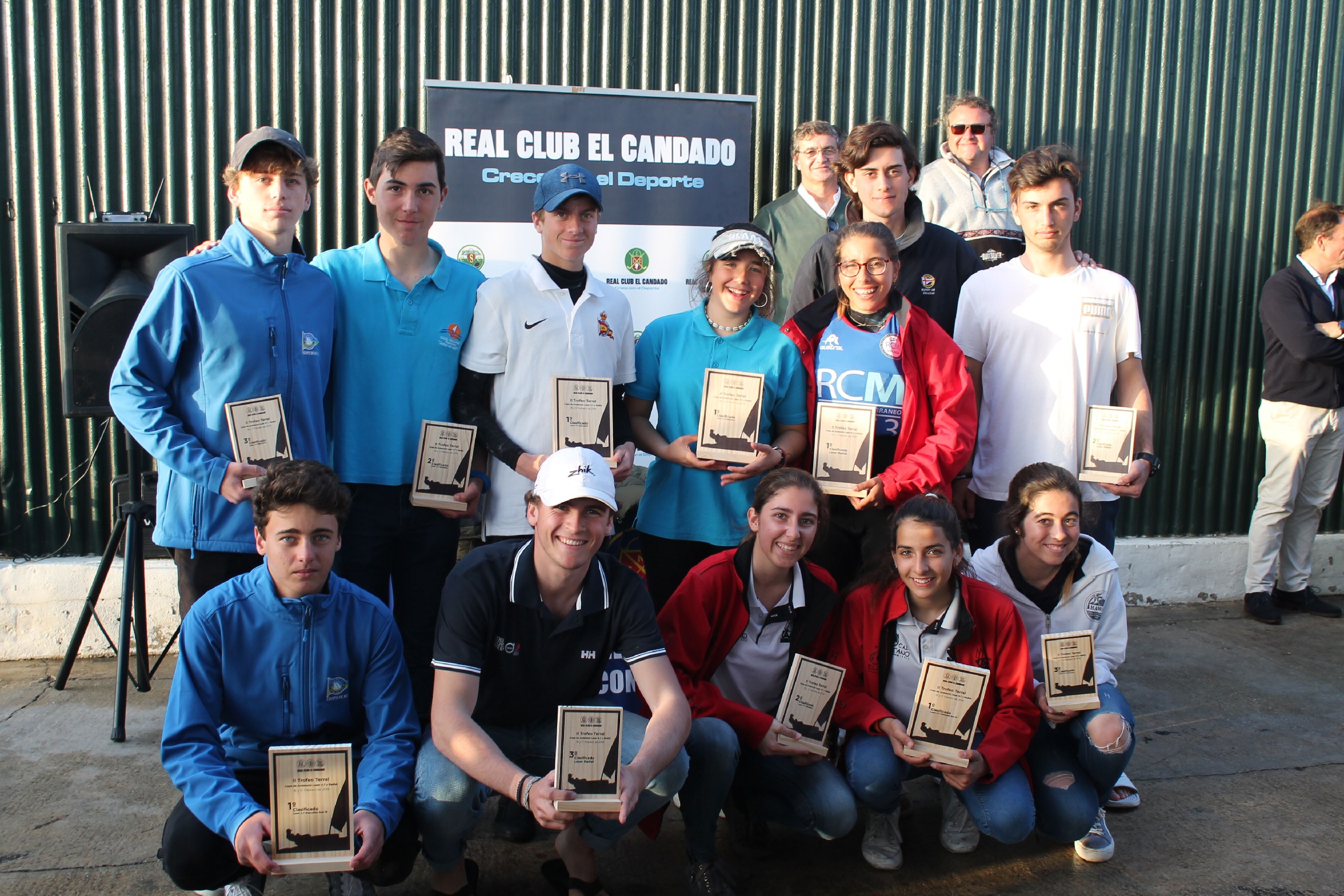 Más de 90 embarcaciones participan en la Copa de Andalucía Láser 4.7 y Radial