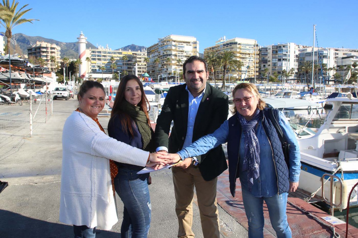 El Puerto Deportivo de Marbella firma un convenio con la Hermandad Virgen del Carmen