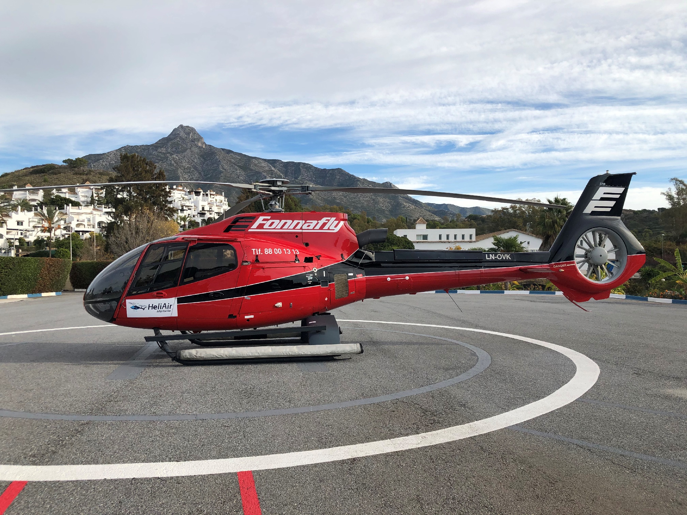 Tour Puerto Banús®, un nuevo servicio de helicóptero para ver el puerto deportivo