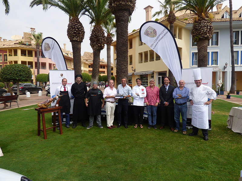 Puerto de Sotogrande acoge la presentación del V Concurso Gastronómico Porsche Gourmet