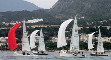 Treinta barcos participarán este fin de semana en el Campeonato de España Platú 25 en Marbella