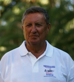 Al Timón con... Eugenio López, físico jubilado y antiguo director de Marina Isla Canela