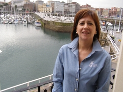 Al timón con...Flor Guardado, directora del Puerto Deportivo Gijón