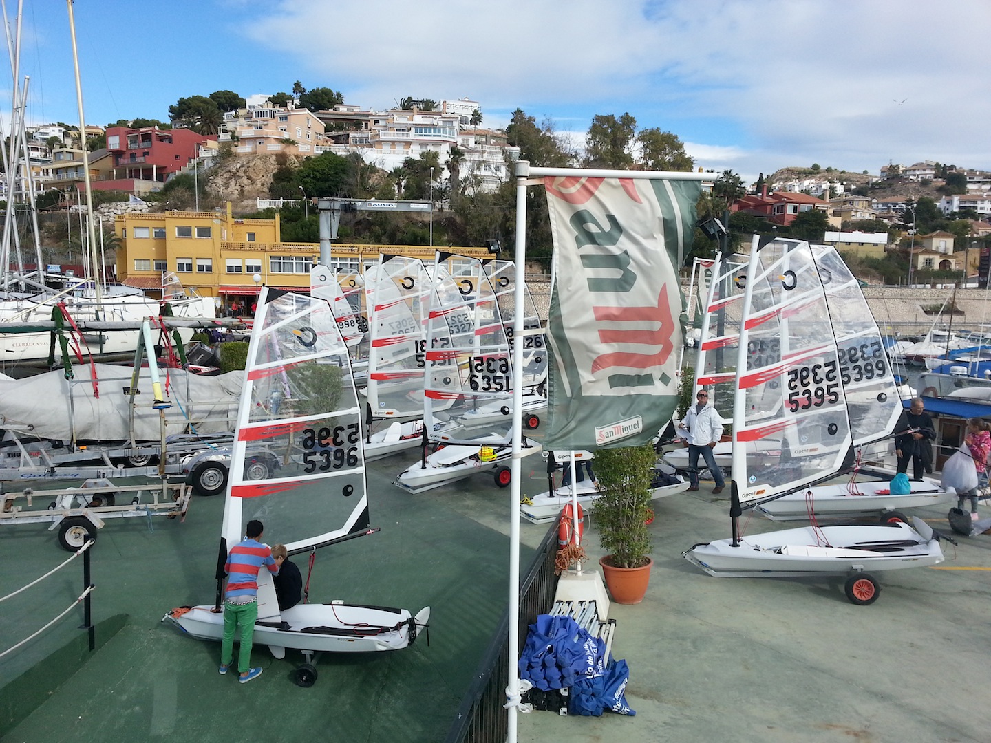 25 embarcaciones participan en el Campeonato de España BIC Open en el Club El Candado